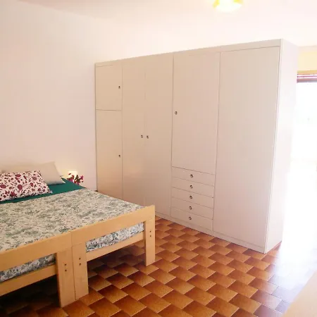 Semesterbostad Piscina