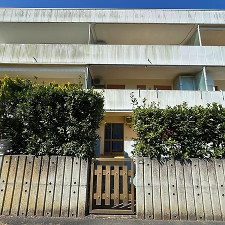 Holiday home Piscina *